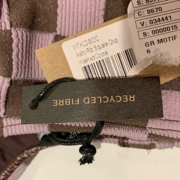 NWT THRILLS (FP) Ribbed Square Crop Bikini Top Sz XS
Color Washed Cocoa - Picture 10 of 11